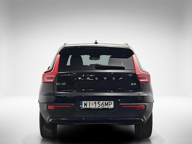 Volvo XC 40 XC40 B3 Plus Dark aut ! Z Polskiego Salonu ! Faktura VAT ! Warszawa - zdjęcie 4