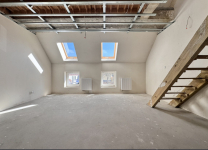 Zamieszkaj w dworku/Piękne 2pok.mieszk.w folwarcznej zabudowie