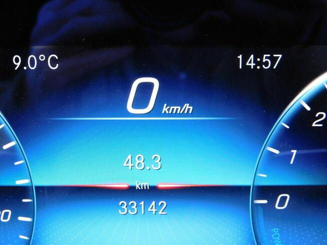 Mercedes E 320 z Gwarancją Bezwypadkowy Model 2022r Żyrardów - zdjęcie 8