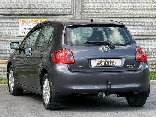 Toyota Auris 1,4D4D 90KM  Premium/Klimatyzacja/Parktronic/Serwis Węgrów - zdjęcie 4