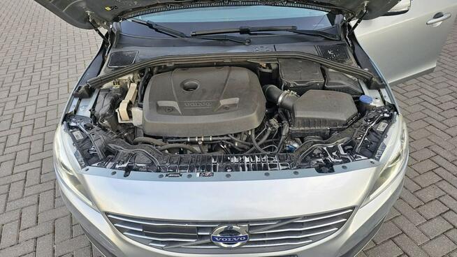Volvo V60 2.0 benzyna Moc 240 KM benzyna - GAZ Płock - zdjęcie 10