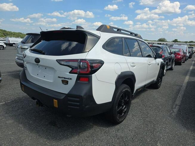 Subaru OUTBACK Wilderness / AWD / niski przebieg Cieszyn - zdjęcie 4