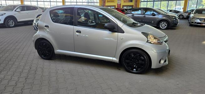 Toyota Aygo ZOBACZ OPIS !! W podanej cenie roczna gwarancja Mysłowice - zdjęcie 1