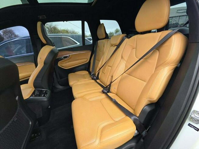 Volvo XC 90 AWD / najbogatsza wersja Inscription / niski przebieg Warszawa - zdjęcie 7