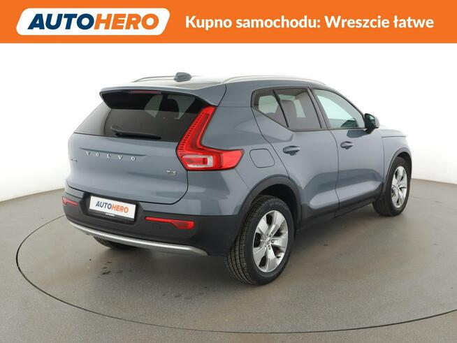 Volvo XC 40 Momentum PRO navi grzane fotele kamera LED tempomat Warszawa - zdjęcie 7