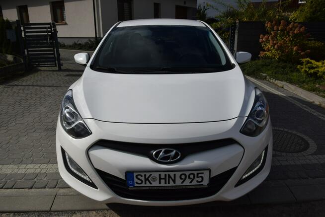 Hyundai i30 1.4B MPI Klima Tempomat Nowe Opony Sprowadzony Opłacony Tarnogród - zdjęcie 8