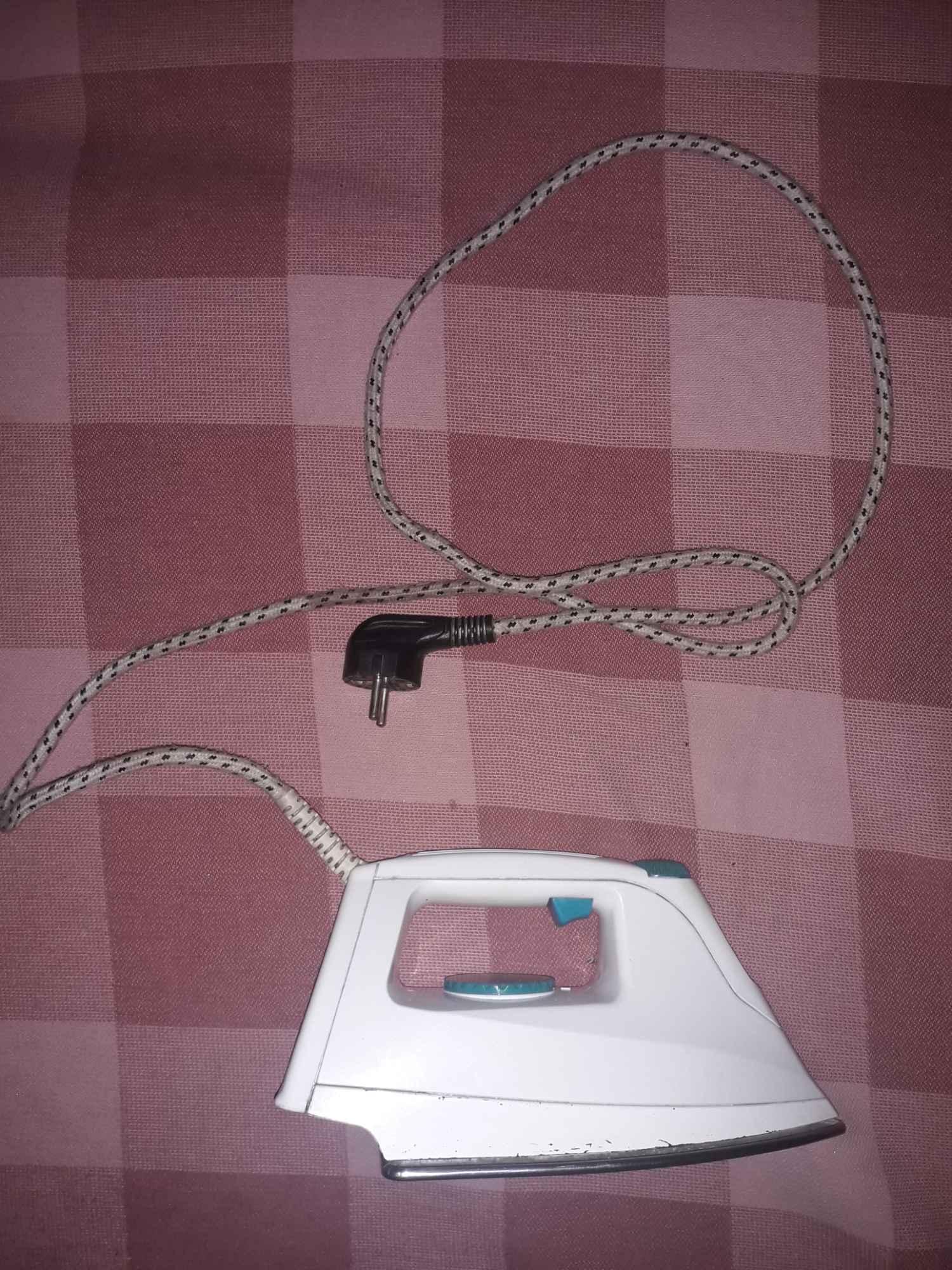 Żelazko Eldom Ursus - zdjęcie 4