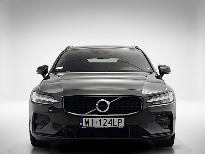 Volvo V60 B4 D Plus Dark aut ! Z Polskiego Salonu ! Faktura VAT ! Warszawa - zdjęcie 8