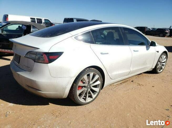 MODEL 3, 2019, lekko uszkodzony tył Warszawa - zdjęcie 4