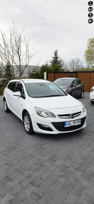 Opel Astra- 1.6 diesel- 2014r. Grodzisk Mazowiecki - zdjęcie 1
