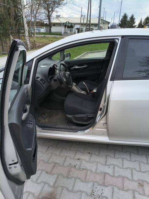 Toyota Auris 1.4 d4d Lesko - zdjęcie 2