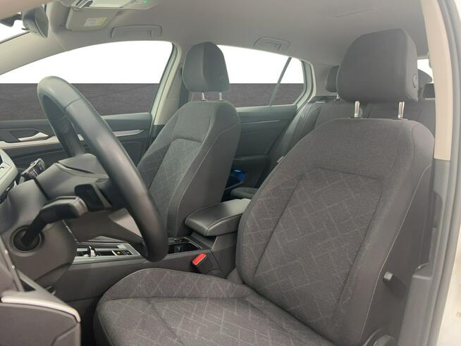 Volkswagen Golf VIII 1.0 eTSI Life DSG Hatchback Warszawa - zdjęcie 10