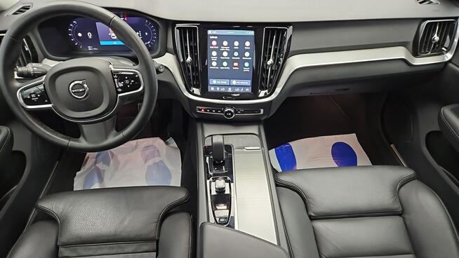 Volvo V60 B3 B Plus Dark aut ! Z Polskiego Salonu ! Faktura VAT ! Warszawa - zdjęcie 12