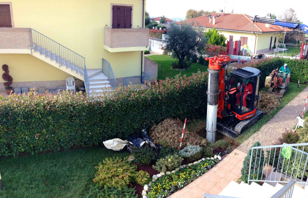 Fabrycznie nowa palownica/wiertnica TESCAR CF2 Stara Bukówka - zdjęcie 2