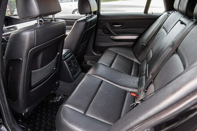 M-Pakiet ! 320d 163KM Manual ! Full Opcja ! ShadowLine ! Zwoleń - zdjęcie 7