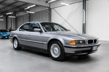 BMW 740 Oryginał. Bezwypadkowa. Niski przebieg. Węgrzce - zdjęcie 6
