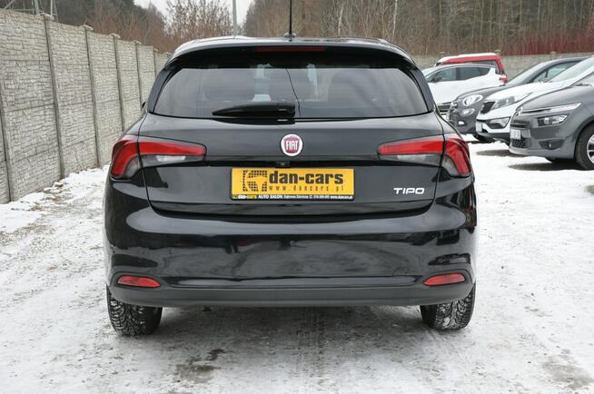 Fiat Tipo 1.4 95KM hatchback LED Navi Kamera Czujniki Alufelgi Dąbrowa Górnicza - zdjęcie 4