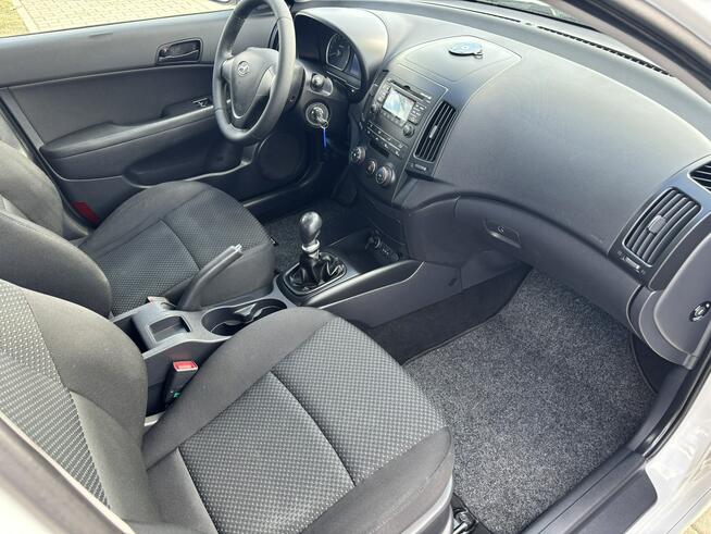 Hyundai i30 Przyszowice - zdjęcie 8