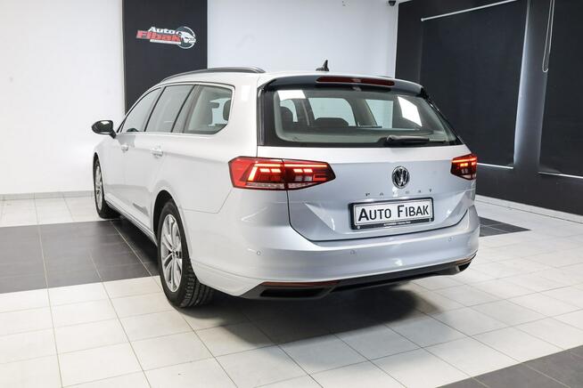 Volkswagen Passat DSG*Salon Polska*I Właściciel*Serwis ASO*ACC*Vat23% Konstantynów Łódzki - zdjęcie 8