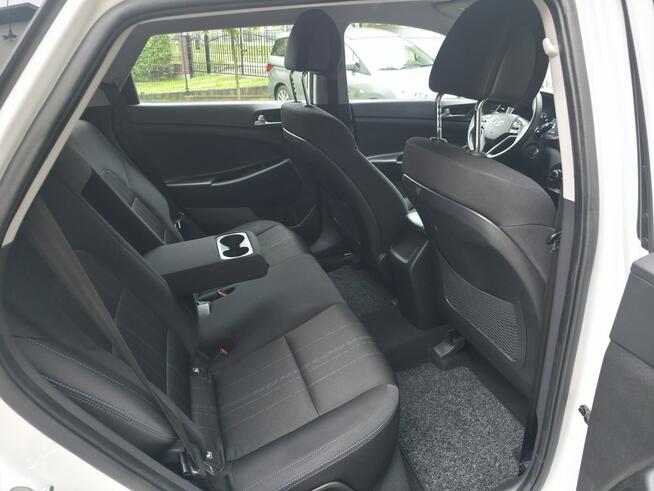 Hyundai Tucson 1.6 Benzyna | Serwisowany | Bogate wyposażenie | Piekoszów - zdjęcie 9