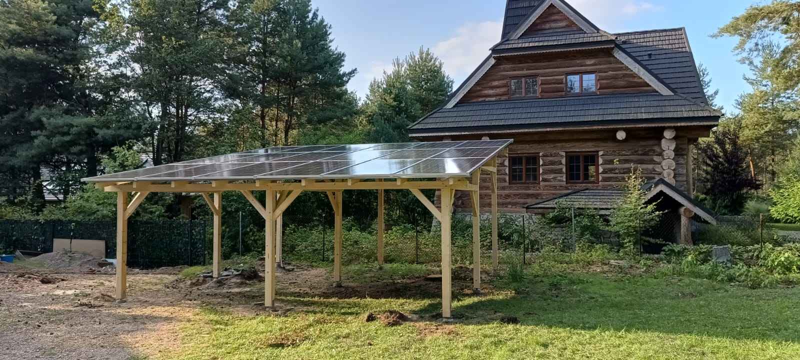 Wiata z dachem z paneli fotowoltaicznych – 9,9 kWp + magazyn 10 kWh Bemowo - zdjęcie 2