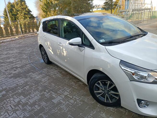 Toyota verso Białystok - zdjęcie 2