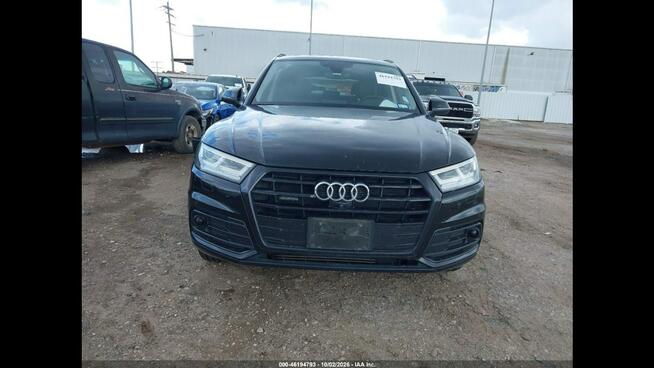 Audi Q5 PREMIUM PLUS / Quattro / niski przebieg Białystok - zdjęcie 2