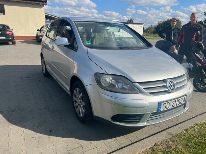 Prawo własności do ½ samochodu osobowego Volkswagen Golf Plu Gdańsk - zdjęcie 2