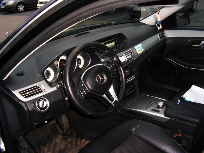 Mercedes E 250 2,1 CDI 2014 r 204 KM 4 Matic Września - zdjęcie 12