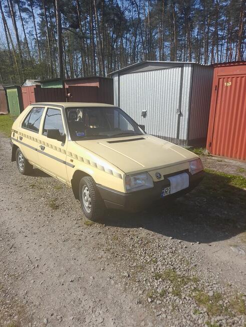 Sprzedam Skoda Favorit 1.3 135l Nowa Dęba - zdjęcie 3