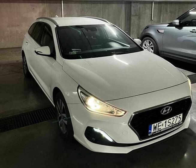 Hyundai i30 r. 2020 Comfort 1.4 T-GDI pakiet Winter Granica - zdjęcie 8