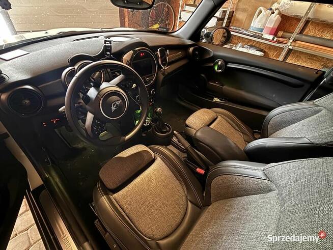 MINI Cooper Hatch 3dr – XR31 – 100 kW – 2021 Bytom - zdjęcie 10
