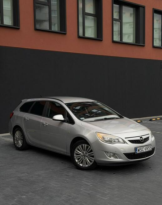 Opel Astra Piaseczno - zdjęcie 2