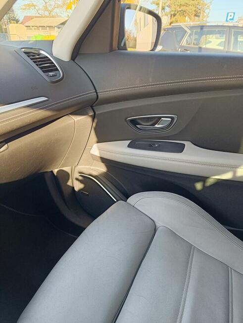 Sprzedam samochód renault scenic 4 Warszawa - zdjęcie 4