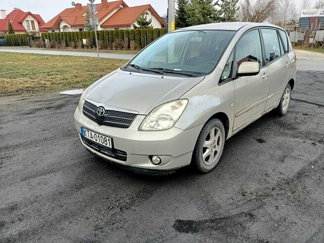 Toyota Corolla Verso 1.6 03r Tarnów - zdjęcie 2