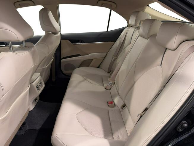 Toyota Camry 2.5 Hybrid Comfort CVT Sedan Warszawa - zdjęcie 10
