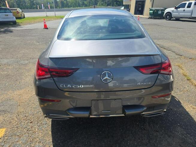 Mercedes CLA 250 4Matic / pakiet AMG / niski przebieg Chwaszczyno - zdjęcie 6