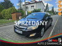 Opel Astra Klimatyzacja / Podgrzewane fotele i kierownica / Tempomat