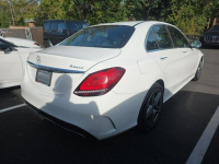 Mercedes C 300 4Matic / pakiet AMG / niski przebieg Chwaszczyno - zdjęcie 4