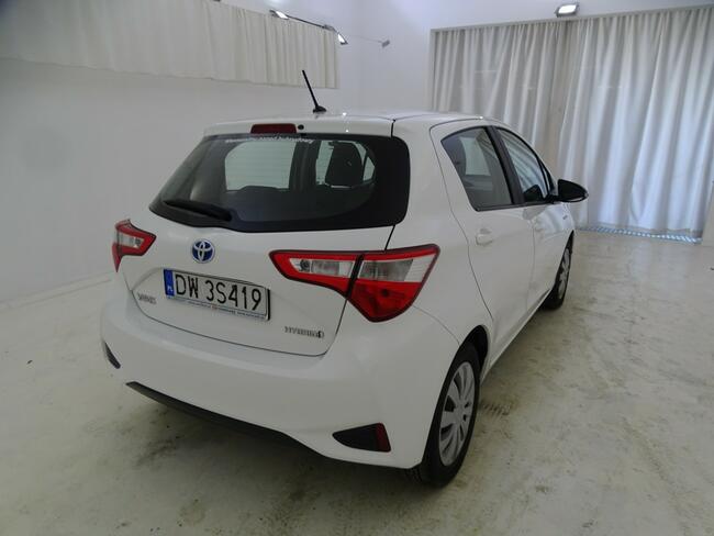 Toyota Yaris Hybrid 100 Active Salon PL! 1 wł! ASO! FV23%! Warszawa - zdjęcie 4