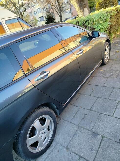 Honda Accord 2.2 TDCi 140 km Brzezin - zdjęcie 6