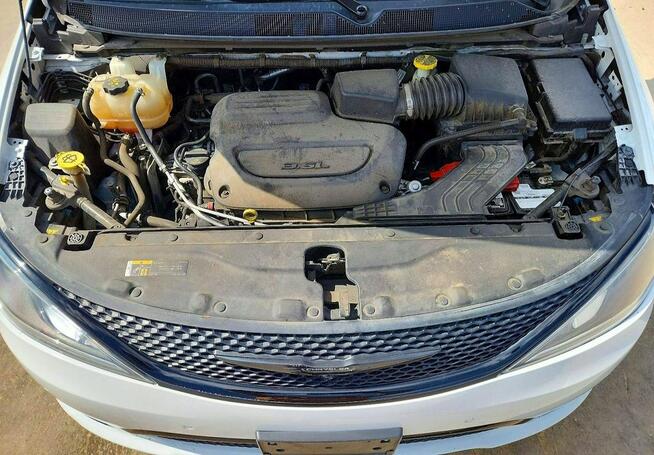 Chrysler Pacifica LIMITED / bardzo zadbany / niski przebieg Warszawa - zdjęcie 11