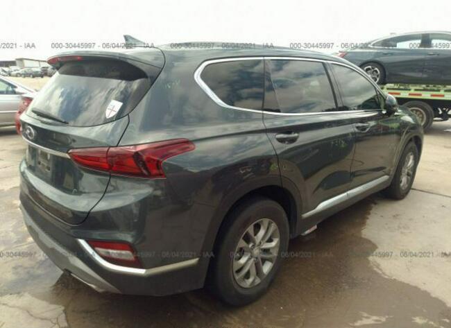 Hyundai Santa Fe 2019, 2.4L, po gradobiciu Warszawa - zdjęcie 4