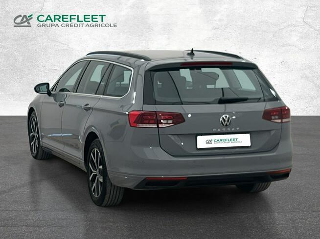 Volkswagen Passat 1.5 TSI EVO Business DSG Kombi Warszawa - zdjęcie 7