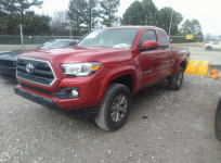 Toyota Tacoma 2017, 3.5L, porysowany lakier Warszawa - zdjęcie 3