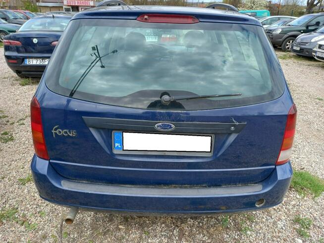 Ford Focus 1.6 benzyna kombi hak TANIO Fasty - zdjęcie 6