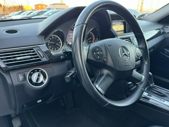 Mercedes E 200 200 T CGI BE Automatik "Avantgarde" Chełm Śląski - zdjęcie 12