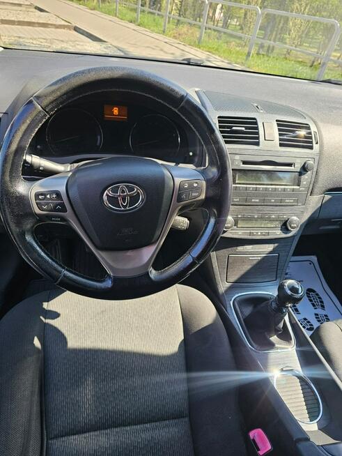 Toyota Avensis Klimatyzacja - 2.0d4d - 2010r Głogów - zdjęcie 10