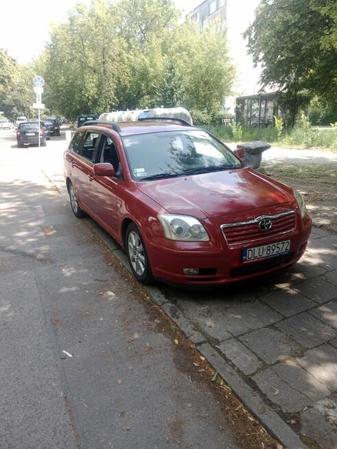 Toyota Avensis 1.8benzyna, klima Wrocław - zdjęcie 5