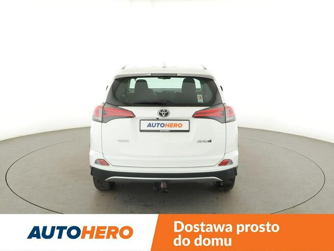 Toyota RAV-4 navi klima auto kamera i czujniki parkowania hak Warszawa - zdjęcie 6